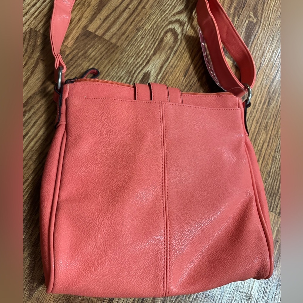 🆕 Merona Mango Crossbody - Picture 5 of 10